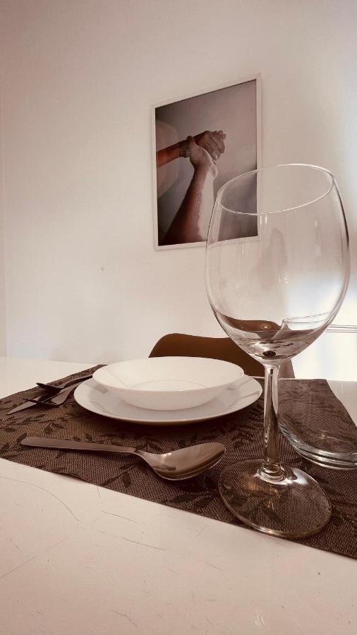 White House Lounge Supreme Apartment Udine Bagian luar foto